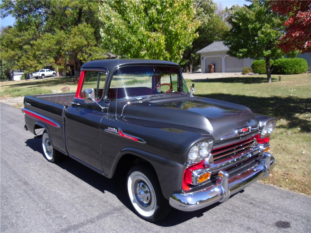 1958 CHEVROLET APACHE PICKUP