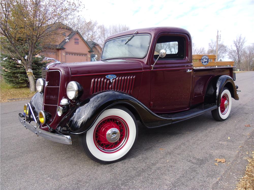 1935 FORD PICKUP