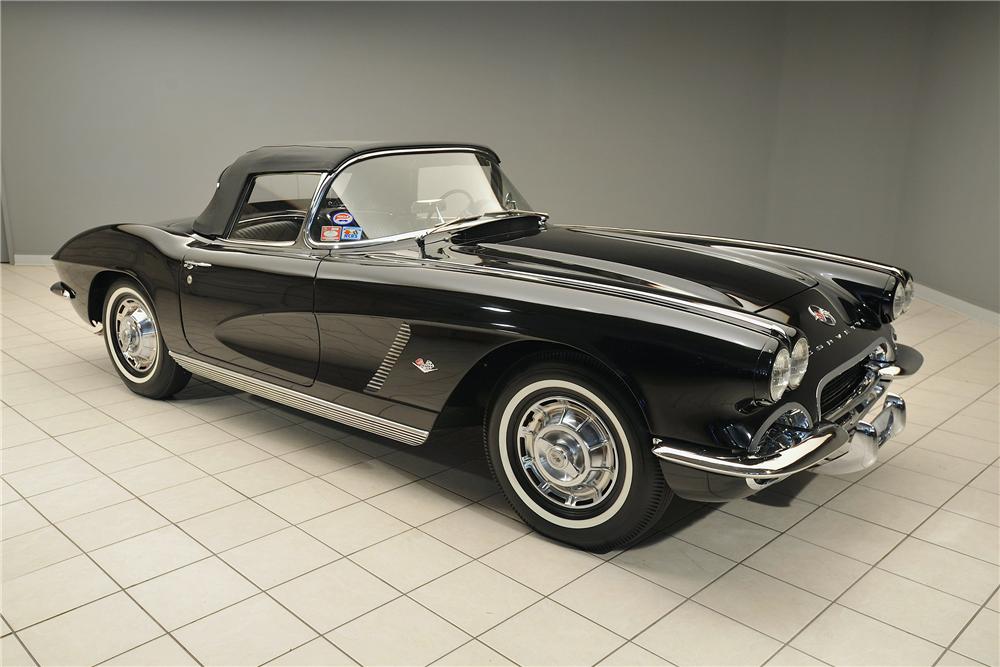 1962 CHEVROLET CORVETTE CONVERTIBLE