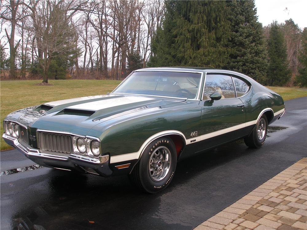 1970 OLDSMOBILE 442 W30 2 DOOR HARD TOP