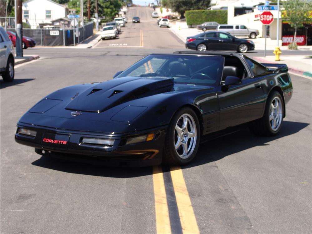 1991 CHEVROLET CORVETTE 2 DOOR COUPE