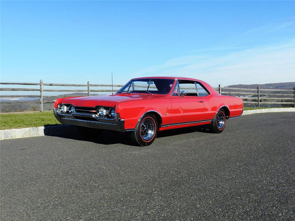 1967 OLDSMOBILE 442 2 DOOR COUPE