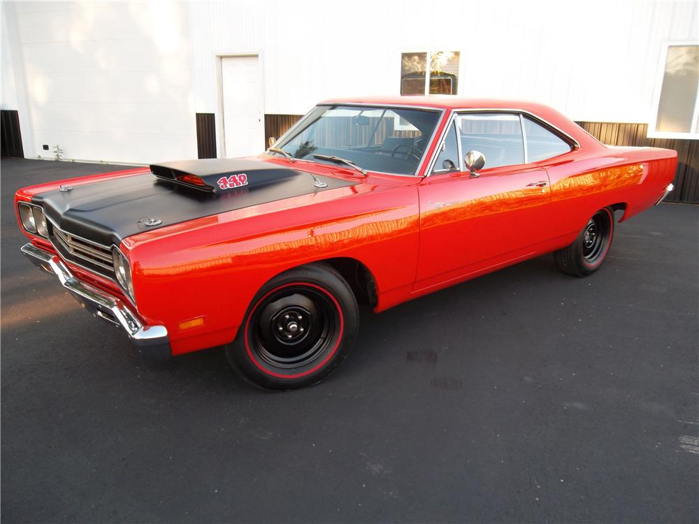 1969 PLYMOUTH ROAD RUNNER 2 DOOR HARDTOP