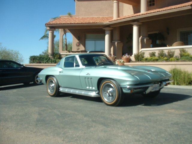 1966 CHEVROLET CORVETTE 2 DOOR COUPE