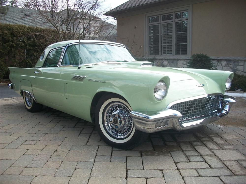 1957 FORD THUNDERBIRD CONVERTIBLE