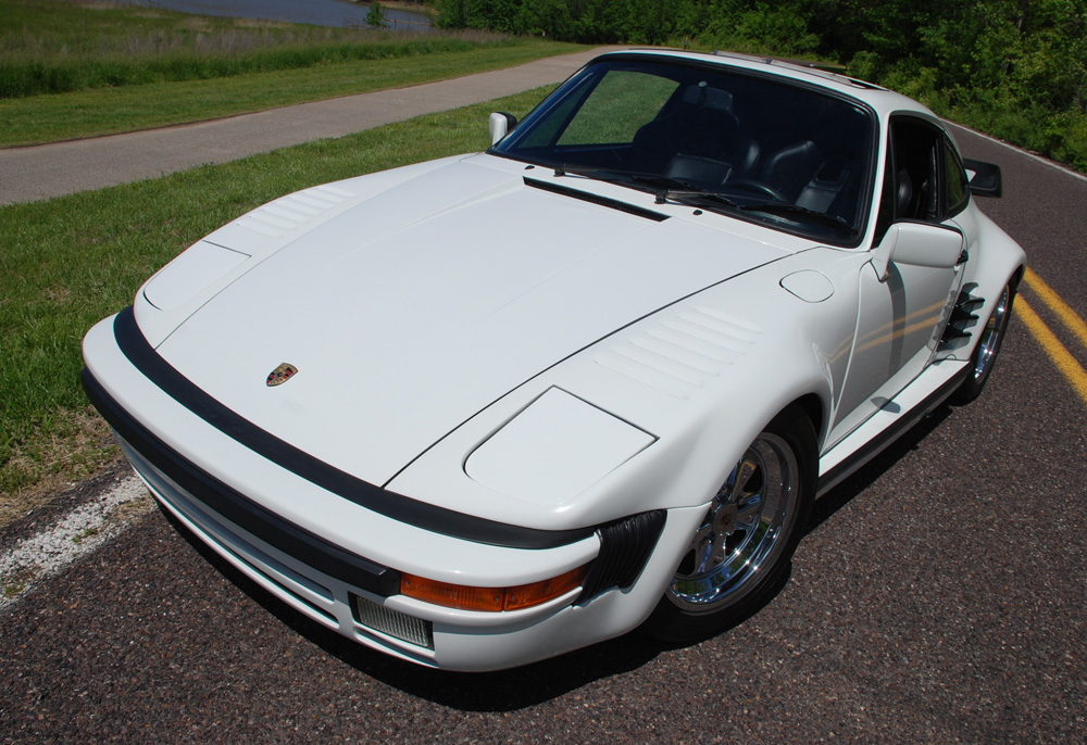 1977 PORSCHE 911 COUPE