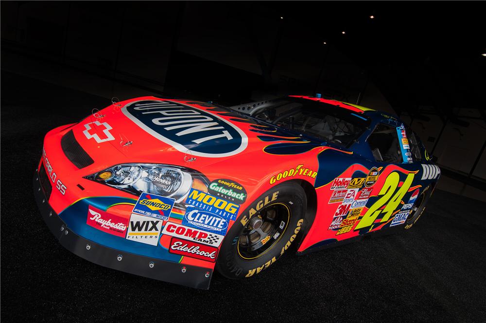 2006 CHEVROLET MONTE CARLO NASCAR JEFF GORDON #24 on Saturday @ 05:30 PM