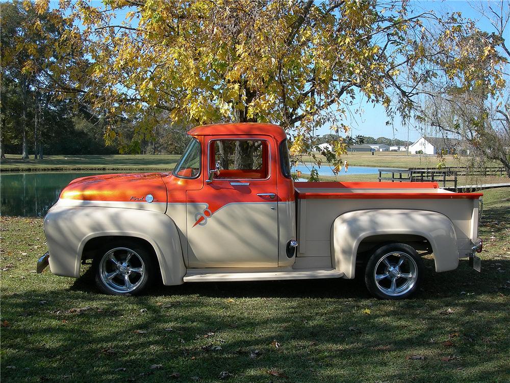 1956 FORD F-100 CUSTOM PICKUP