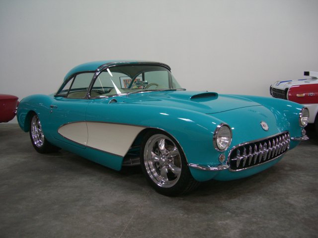 1956 CHEVROLET CORVETTE CUSTOM CONVERTIBLE