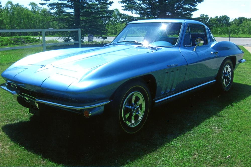 1965 CHEVROLET CORVETTE 2 DOOR COUPE