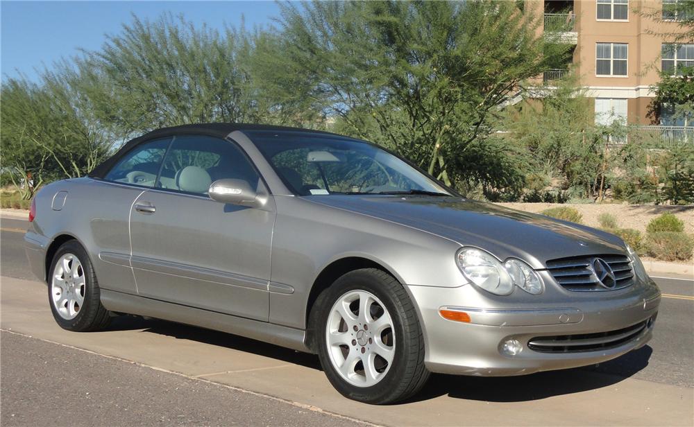 2004 MERCEDES-BENZ CLK 320 CONVERTIBLE