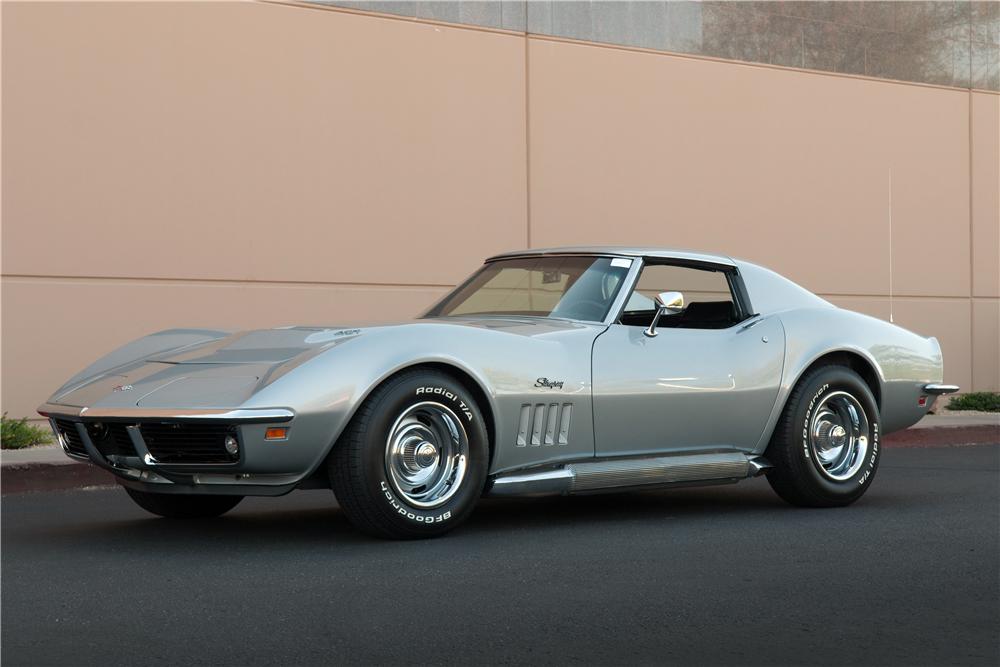 1969 CHEVROLET CORVETTE 2 DOOR COUPE