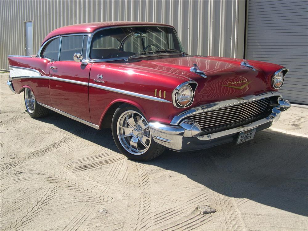 1957 CHEVROLET 210 CUSTOM 2 DOOR HARDTOP