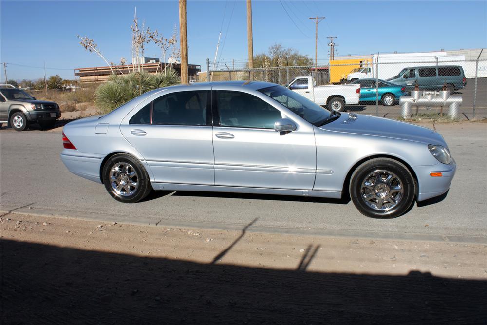 2000 MERCEDES-BENZ S430 4 DOOR SEDAN