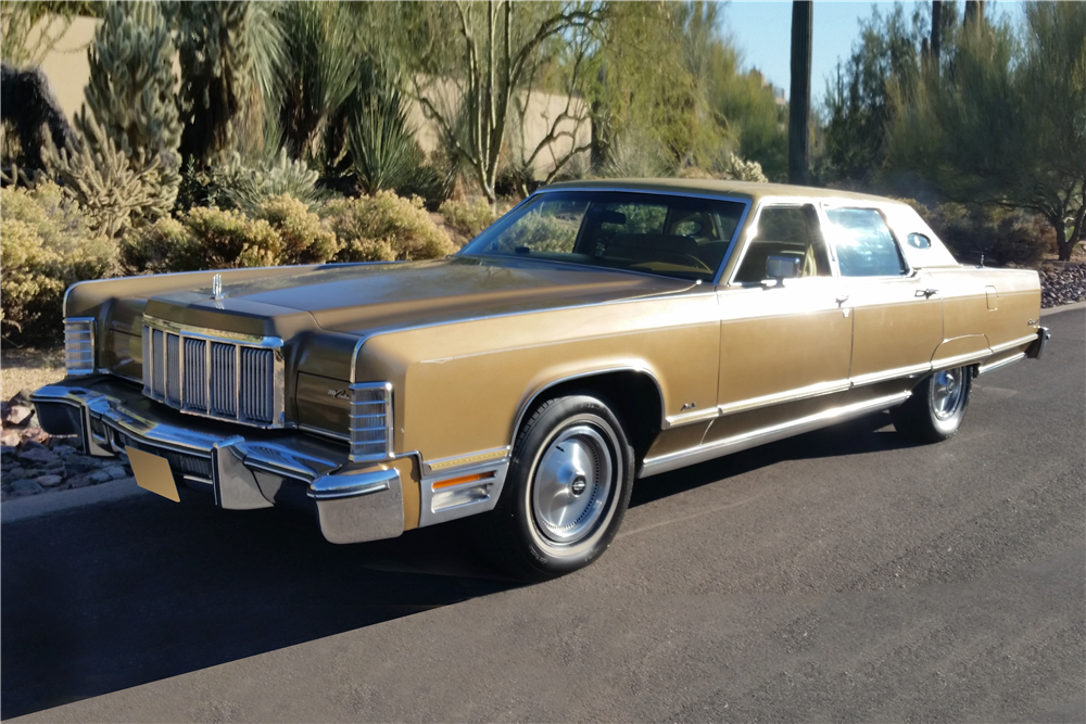 1975 LINCOLN CONTINENTAL 4-DOOR SEDAN