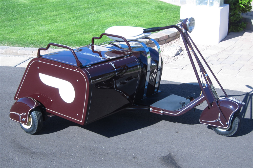 1939 SALSBURY MODEL 72 DELUXE MOTOR GLIDE W/SIDECAR