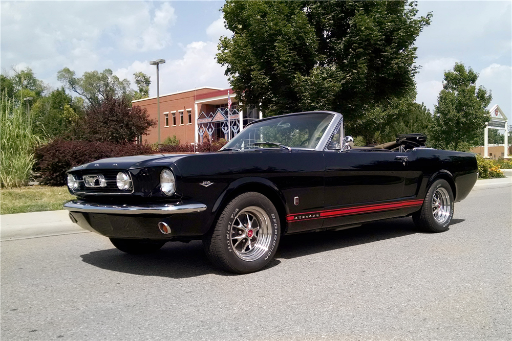 1966 FORD MUSTANG CUSTOM CONVERTIBLE