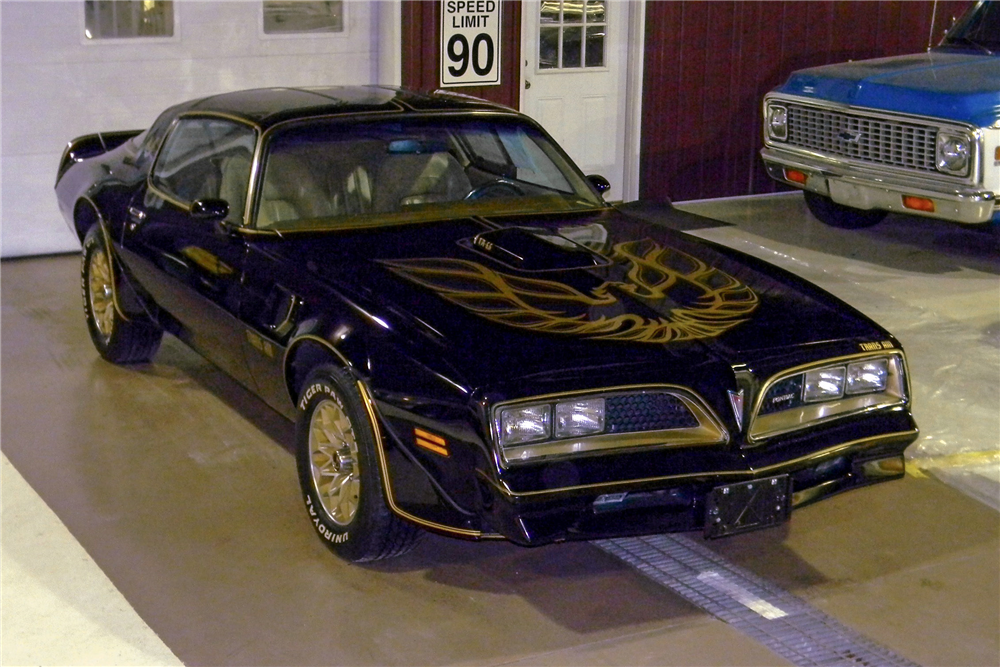 1977 PONTIAC FIREBIRD TRANS AM T-TOP