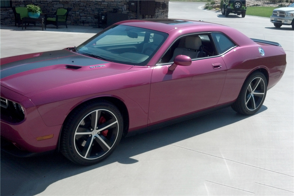 2010 DODGE CHALLENGER SRT8 