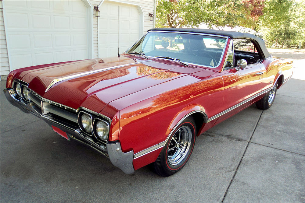 1966 OLDSMOBILE CUTLASS CONVERTIBLE