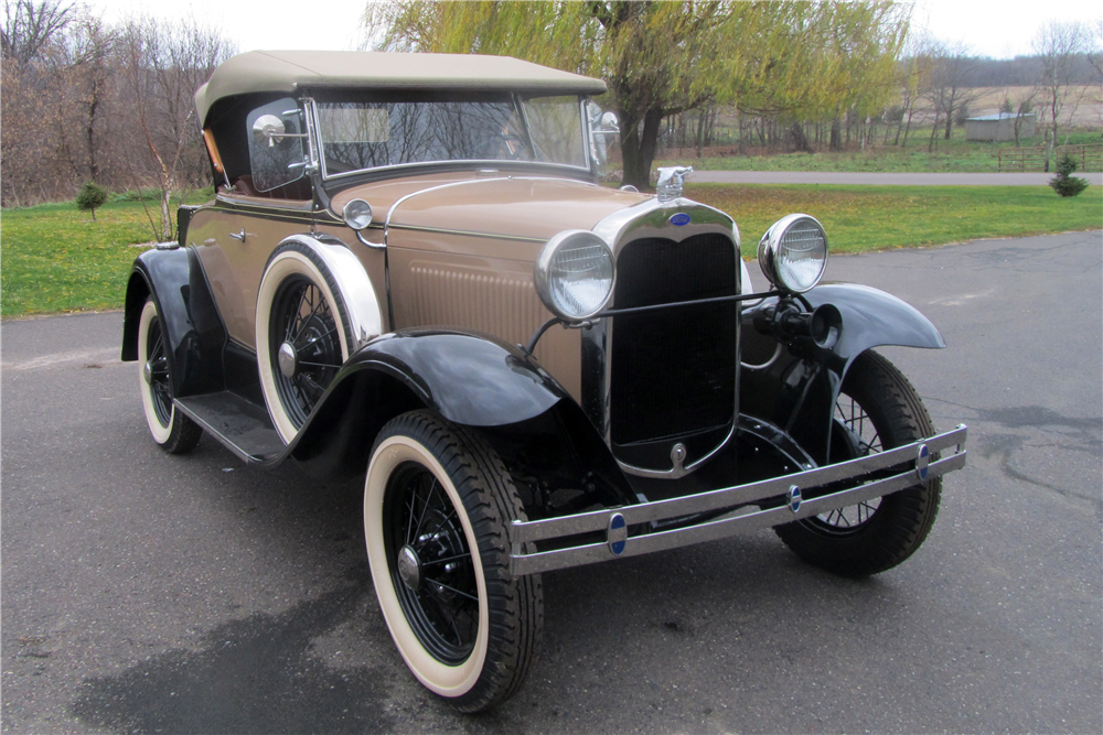 1930 FORD MODEL A DELUXE ROADSTER