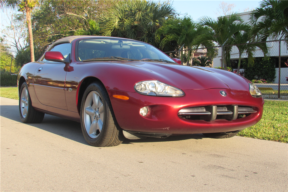 1997 JAGUAR XK8 CONVERTIBLE