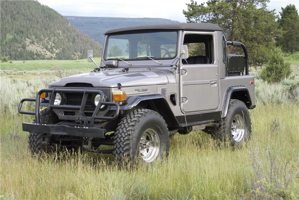 1975 TOYOTA LAND CRUISER FJ-40 CUSTOM