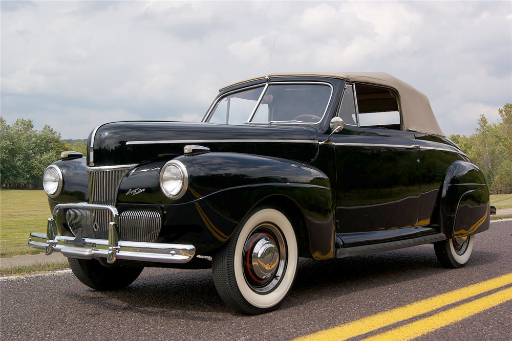 1941 FORD SUPER DELUXE CONVERTIBLE