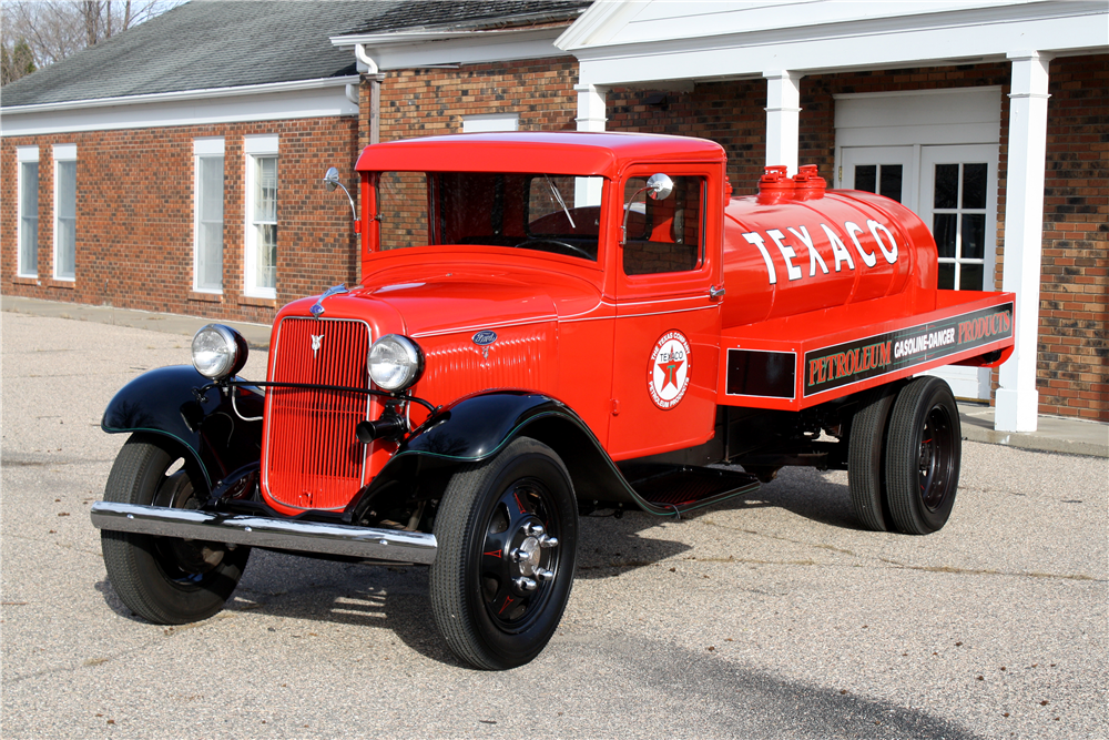 1934 FORD 1 TON TANKER TRUCK