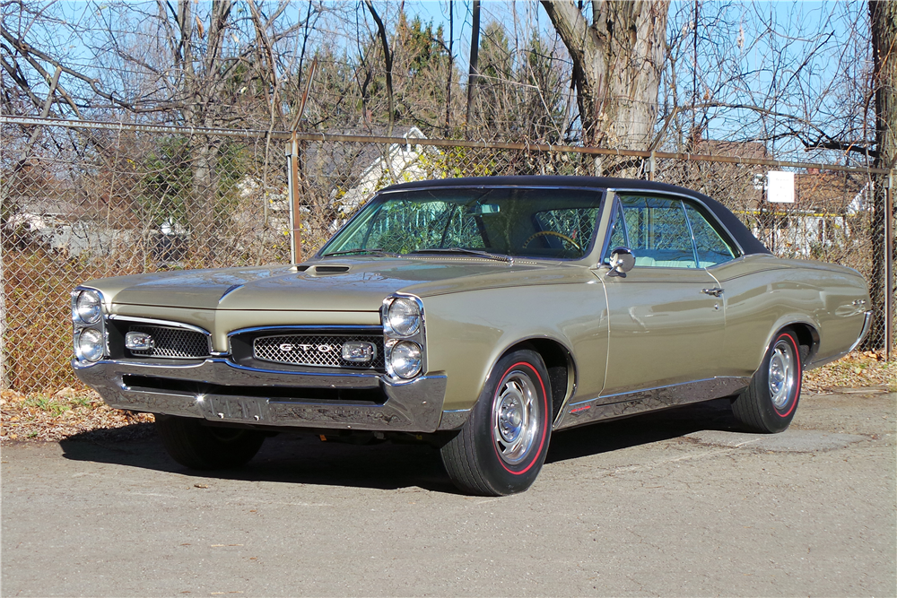 1967 PONTIAC GTO 