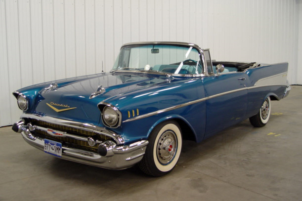 1957 CHEVROLET BEL AIR CUSTOM CONVERTIBLE