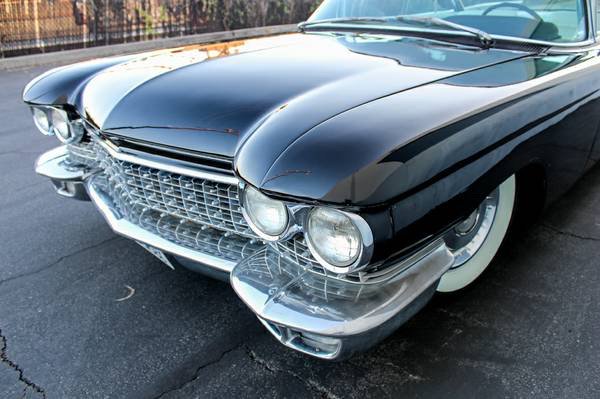 1960 CADILLAC SERIES 62 