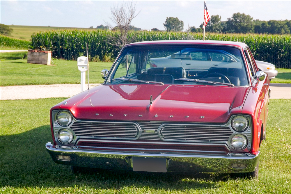 1966 PLYMOUTH SPORT FURY 