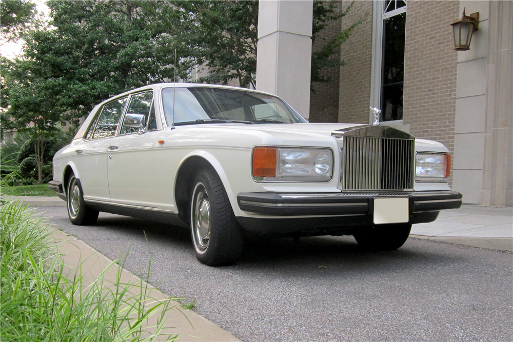 1985 ROLLS-ROYCE SILVER SPUR 4-DOOR SEDAN