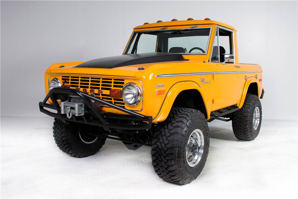 1975 FORD BRONCO CUSTOM 4X4 SUV