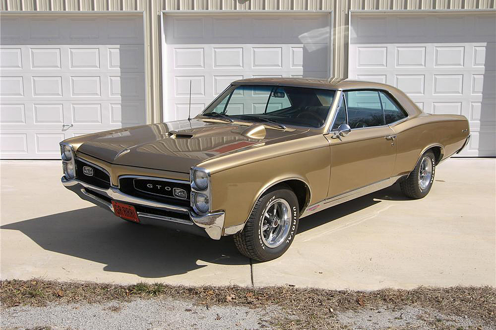 1967 PONTIAC GTO 