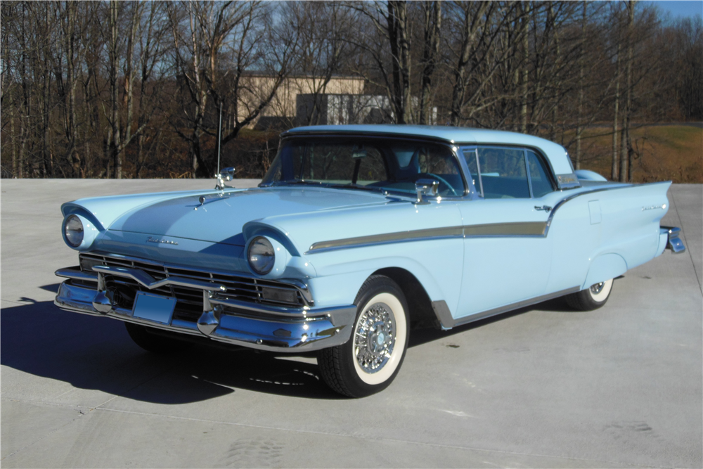 1957 FORD SKYLINER RETRACTABLE HARDTOP