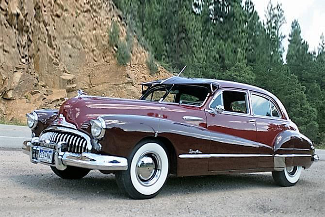 1948 BUICK ROADMASTER 4-DOOR SEDAN