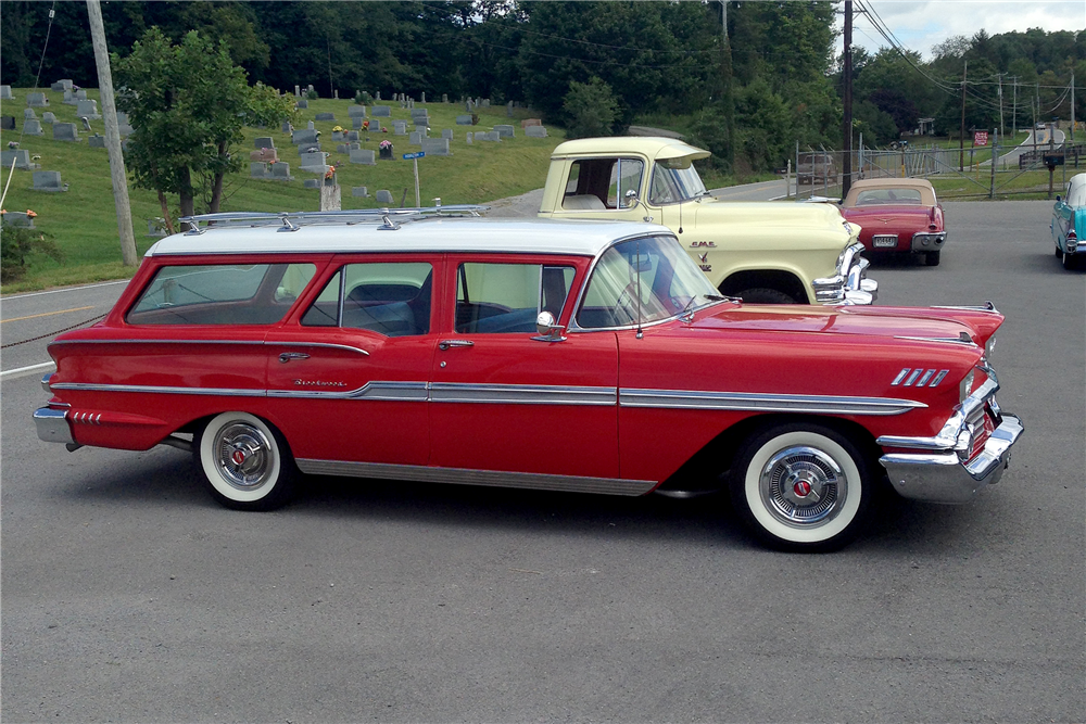 1958 CHEVROLET BROOKWOOD CUSTOM STATION WAGON