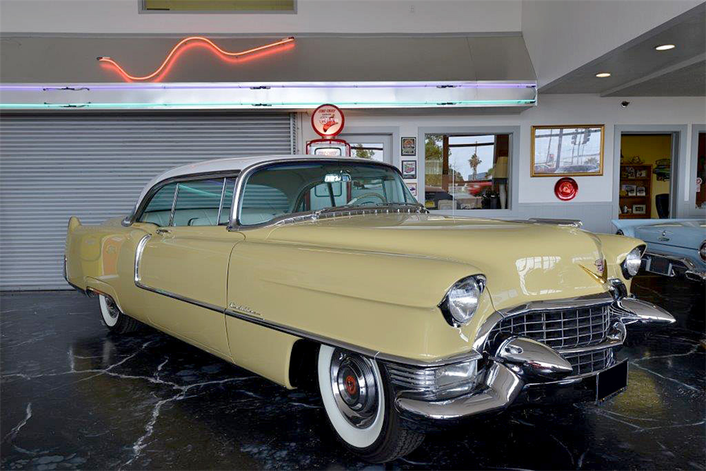 1955 CADILLAC SERIES 62