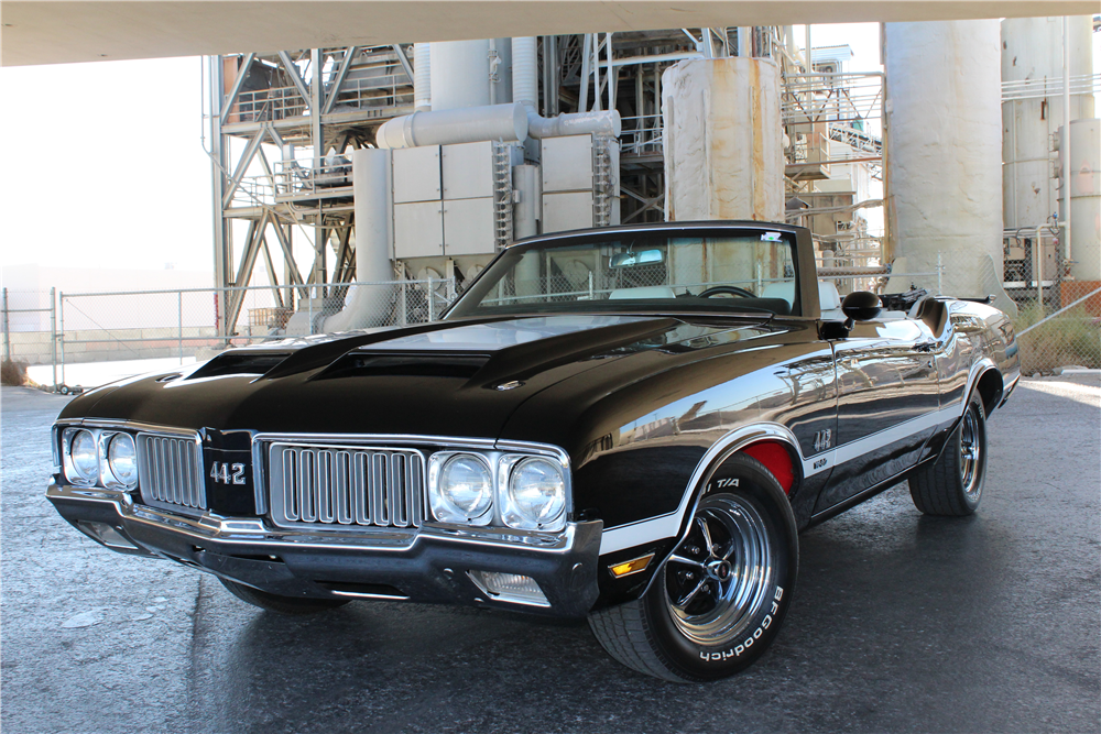 1970 OLDSMOBILE CUTLASS 442 W30 RE-CREATION CONVERTIBLE