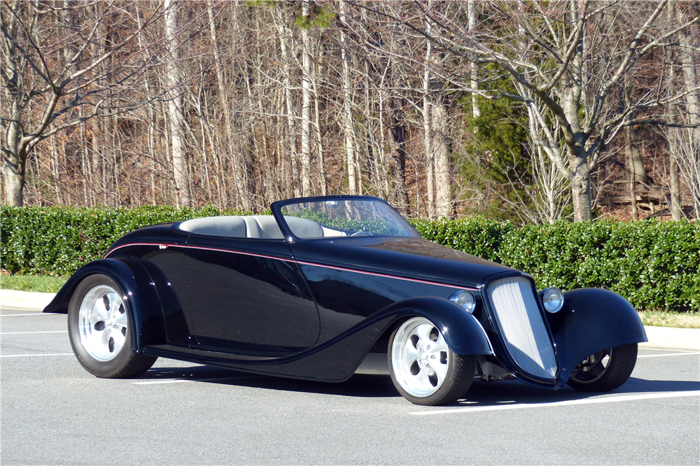 1933 FORD CUSTOM ROADSTER