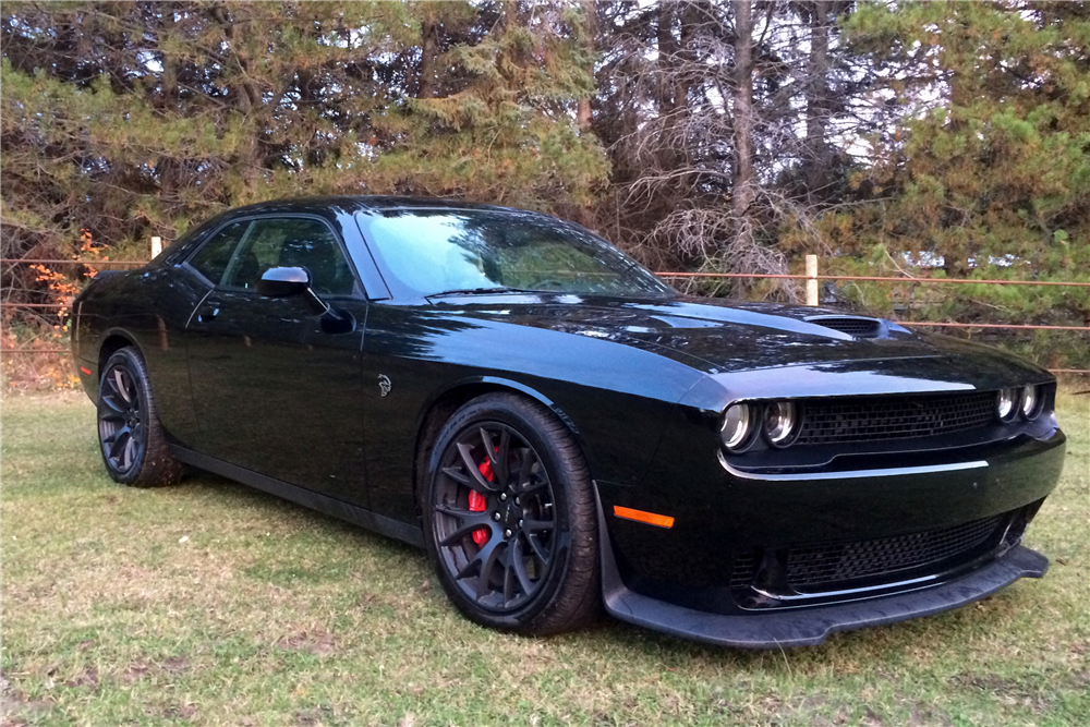 2015 DODGE CHALLENGER SRT HELLCAT