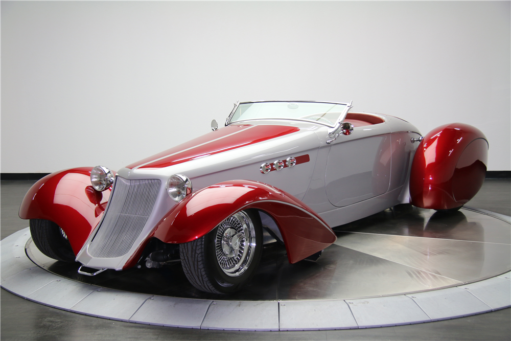 1935 AUBURN BOATTAIL SPEEDSTER RE-CREATION