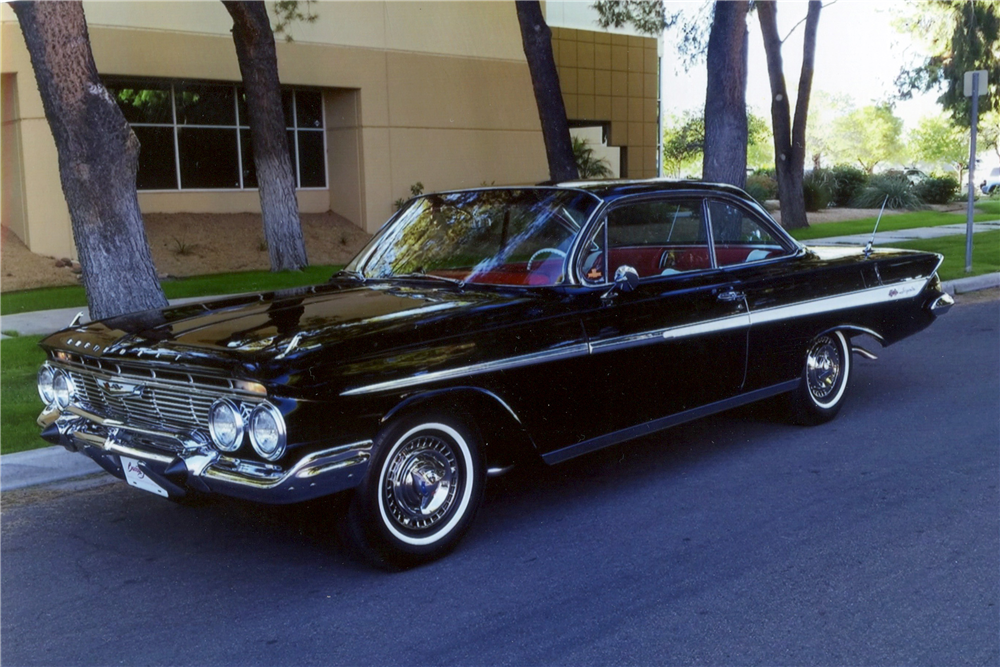 1961 CHEVROLET IMPALA BUBBLE TOP