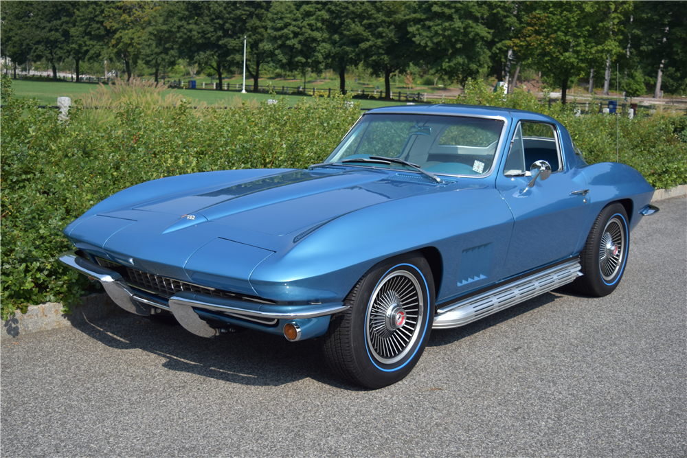 1967 CHEVROLET CORVETTE 