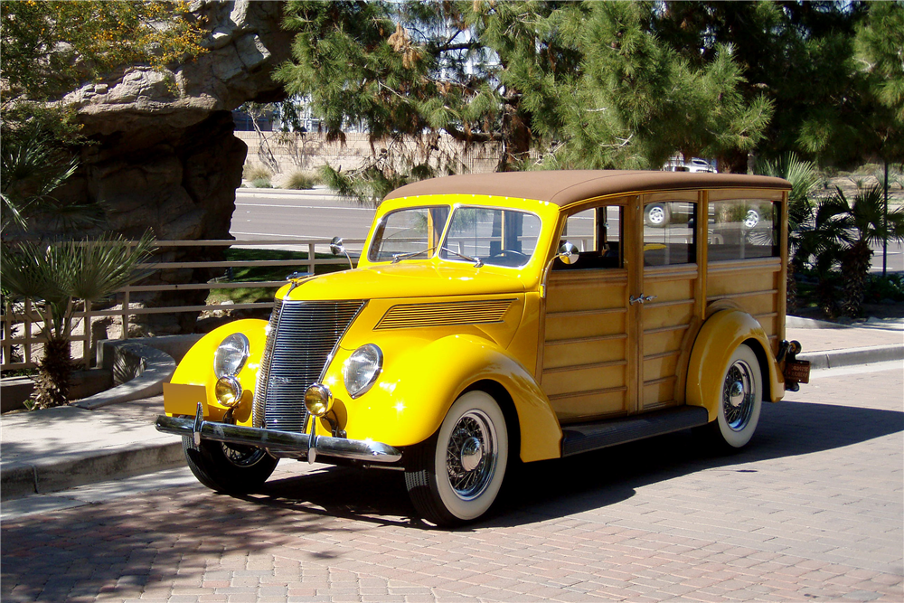 1937 FORD CUSTOM WOODY WAGON