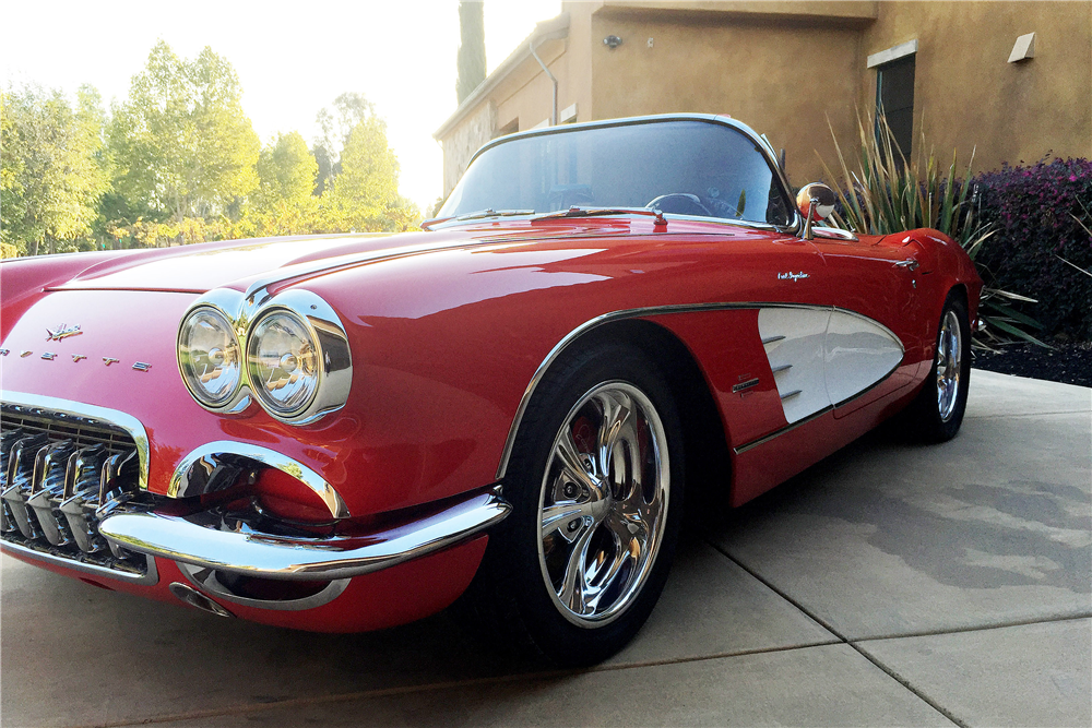 1961 CHEVROLET CORVETTE CUSTOM CONVERTIBLE