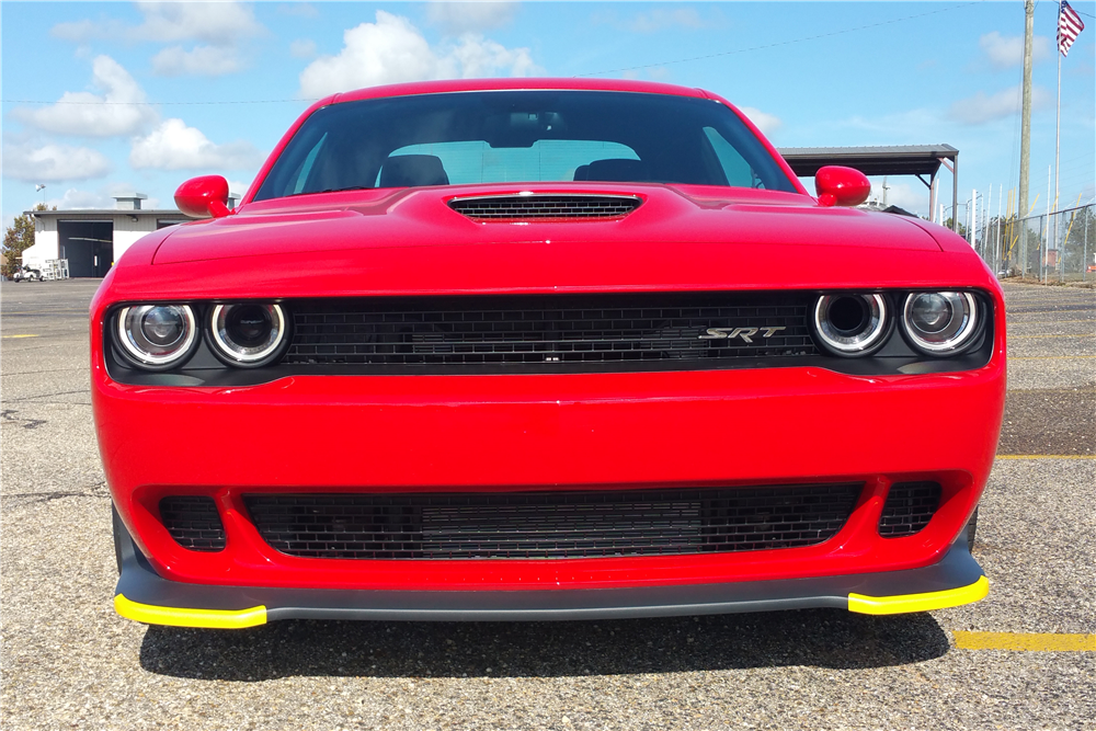 2015 DODGE CHALLENGER SRT HELLCAT 