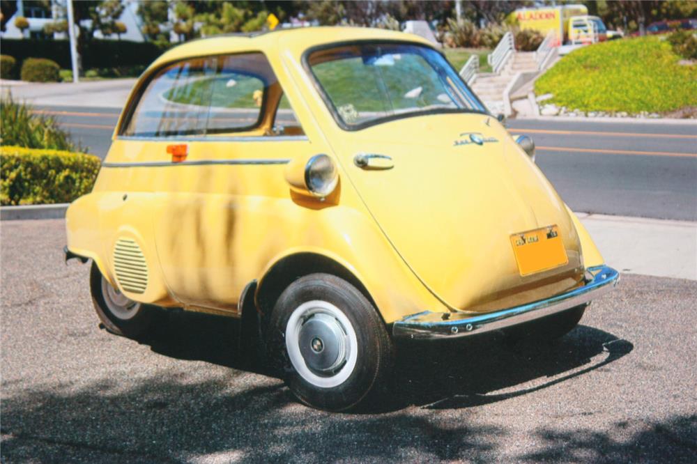 1957 BMW ISETTA 250 2 DOOR COUPE